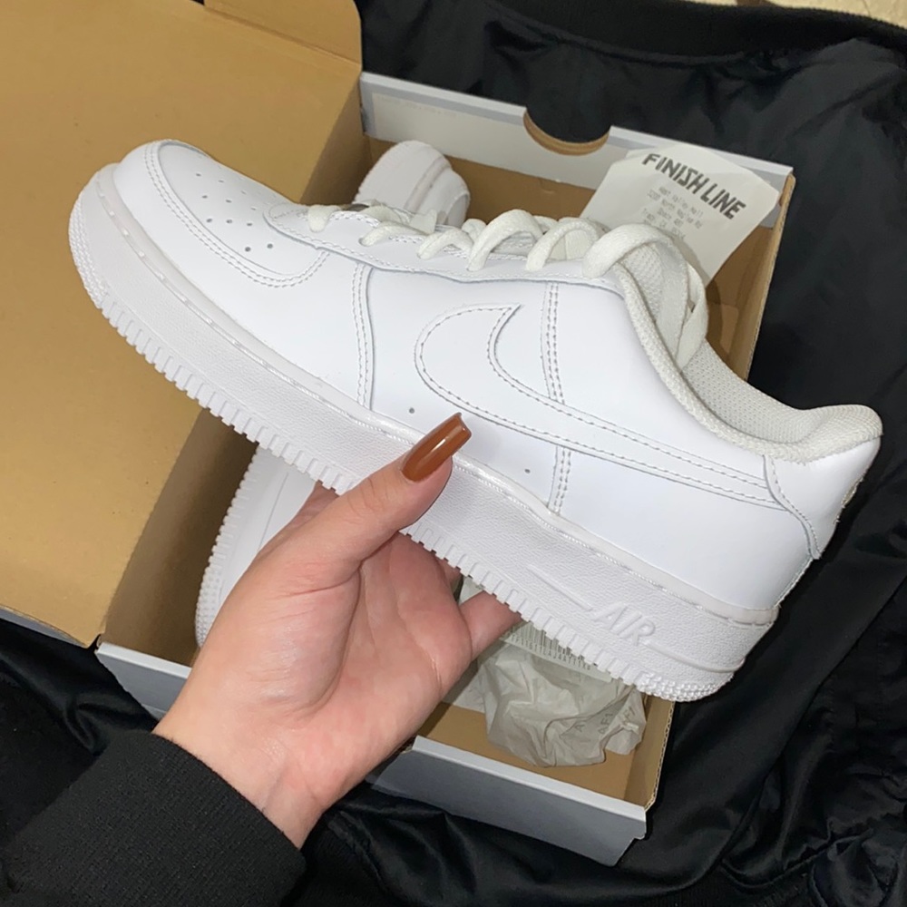 White Air Force 🤍